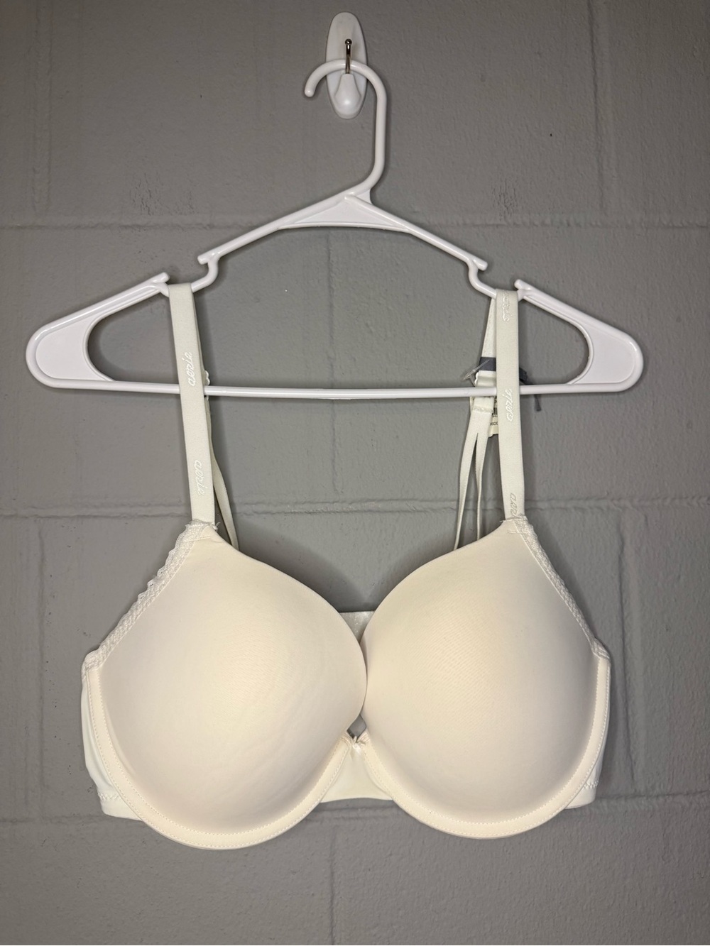 NWT Aerie White Demi Bra Women’s Size 36DD